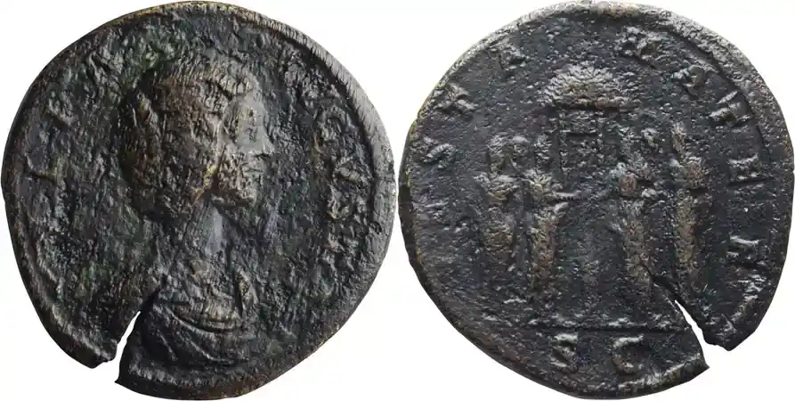 Ancient Roman 207 n. Chr. Julia Domna. Sestertius | Endet bald